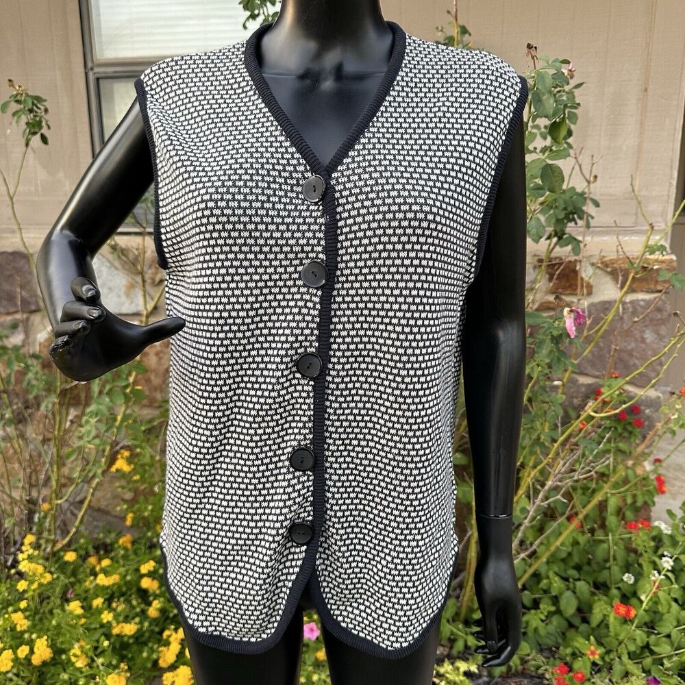 Vtg Diane Von Furstenberg Cardigan Vest Medium Black White Button Up USA Teacher